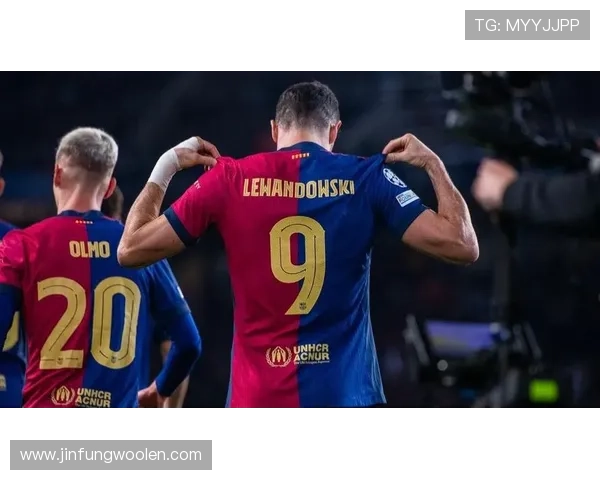 莱万双响巴萨4-0大胜晋级国王杯八强 展现强势攻势实力