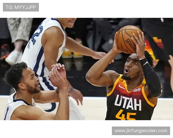 快船强势击败鹈鹕再添胜绩鹈鹕无奈吞下开季五连败陷入低迷困局境