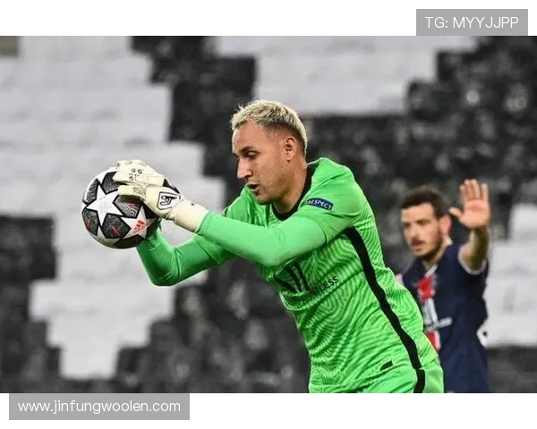 34岁前巴黎圣日耳曼门将莱特利尔宣布退役结束15年辉煌职业生涯 34岁前巴黎圣日耳曼门将莱特利尔宣布退役结束15年辉煌职业生涯